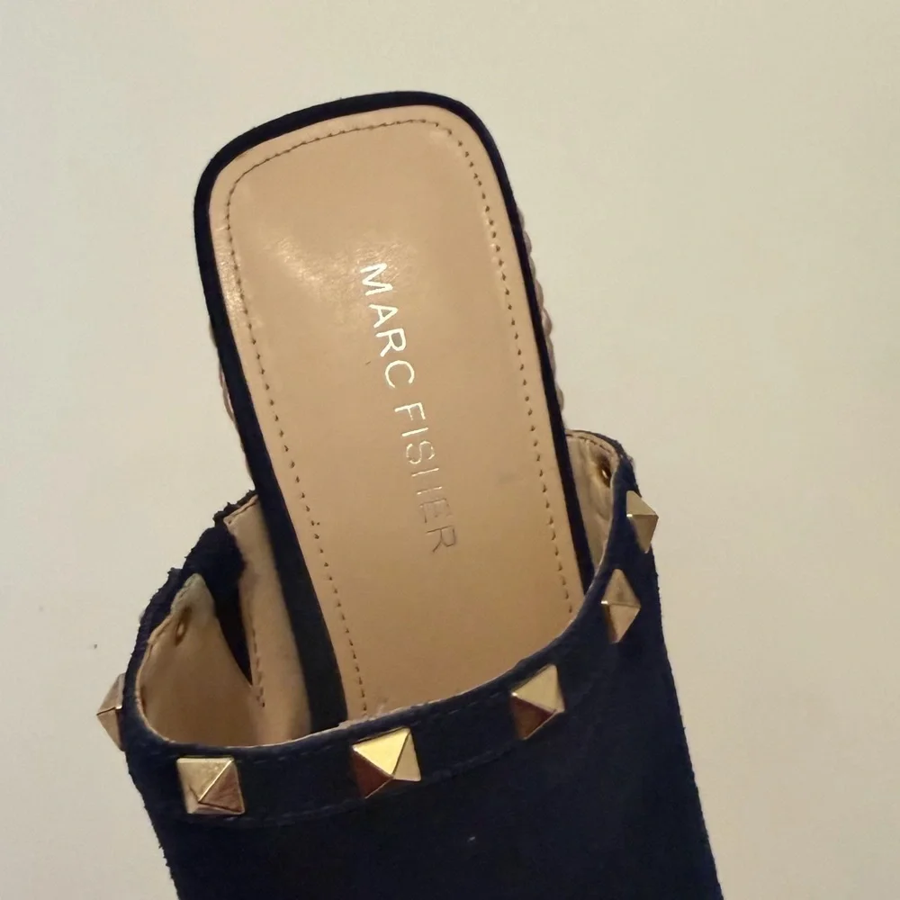 Marc Fisher Navy Suede Studded Wedge Slide Sandals Size 7.5